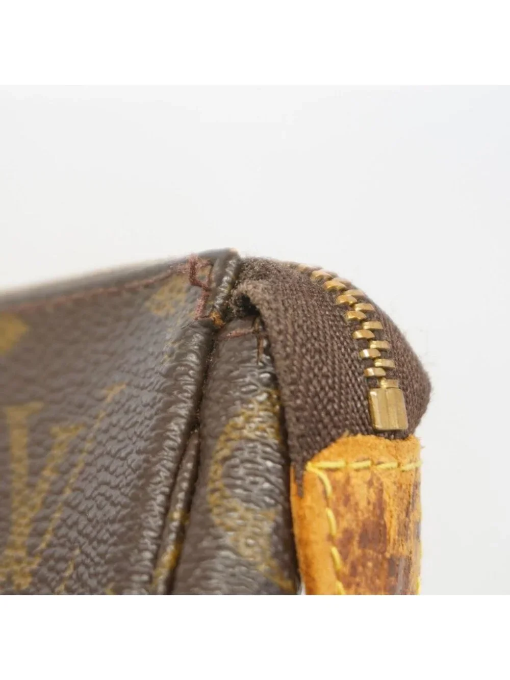 Louis Vuitton Pouch Monogram Pochette Accessoires Brown